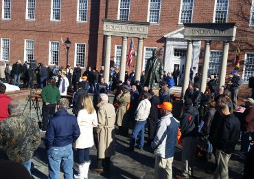 Around 100 gun enthusiasts gathered outside of the Maryland General Assembly for the annual “2A Tuesday” event on February 2, 2016 (CNS Photo by Rachel Bluth).