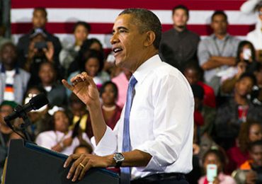 Obama stands at podium in Prince George's County