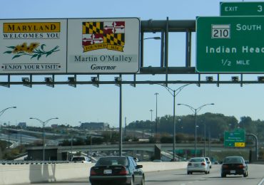 A welcome to Maryland sign