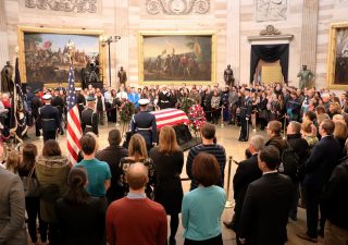WASHINGTON - Hundreds of visitors have come to see Bush coffin in the Capitol Rotunda (Albane Guichard/Capital News Service)