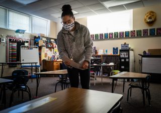 In Des Moines, it was been 220 days since students were in a "normal" classroom. That starts to change, a little bit, when the school district begins a hybrid learning model at elementary schools with students who choose to do so attending 2-3 days per week. I dropped by a few schools today as teachers and staff were making final preparations.