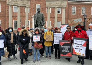 Protesters from the League of Women Voters, Delta Sigma Theta sorority and Represent Maryland gathered near the State House to protest gerrymandering on Dec. 8, 2021. (Trisha Ahmed/Capital News Service)