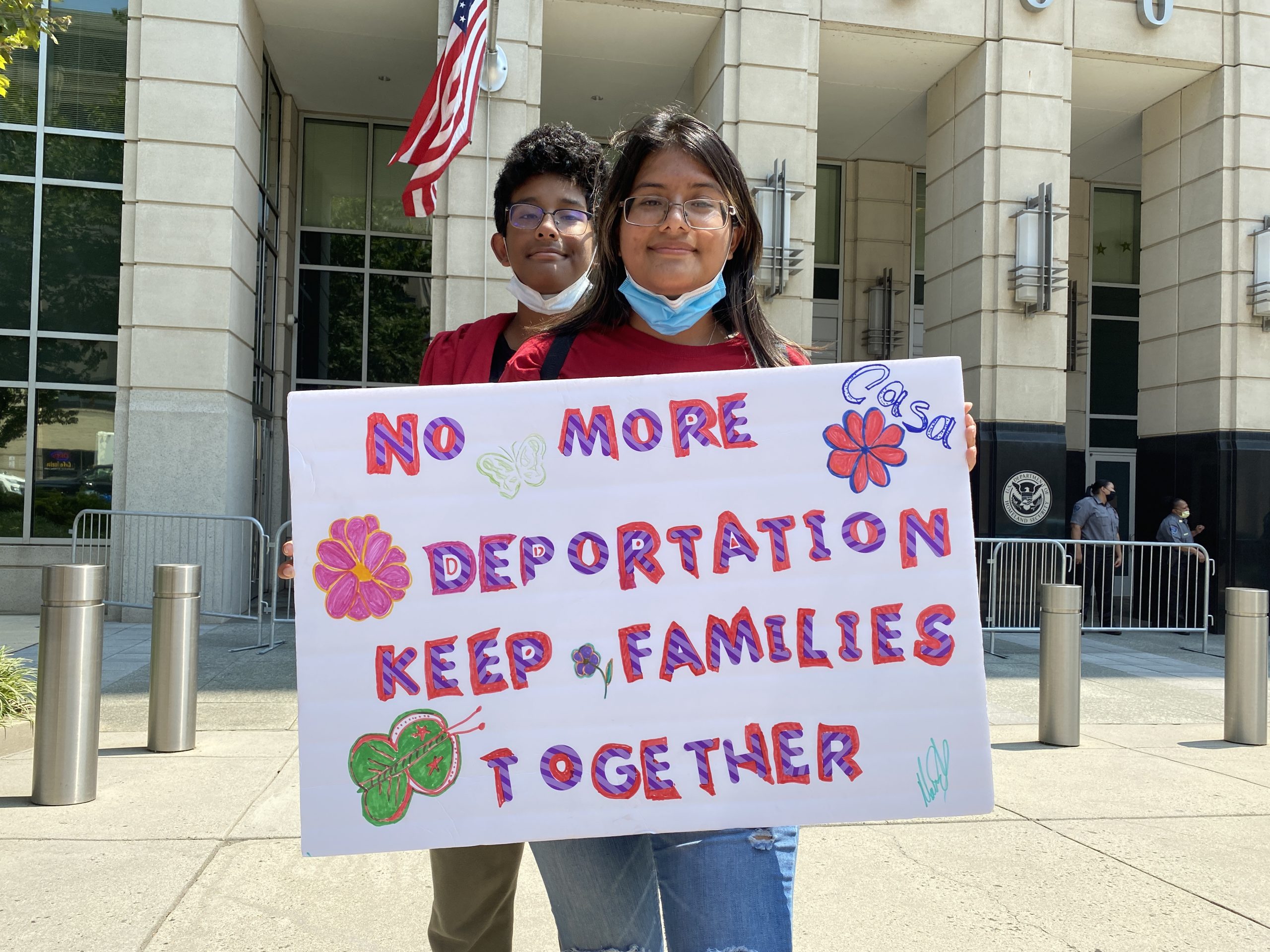 General, some state's attorneys and legal experts to support a bill in the General Assembly to change a state law that helps many Marylanders but inadvertently can lead to deportation for immigrants. (Courtesy of CASA de Maryland)