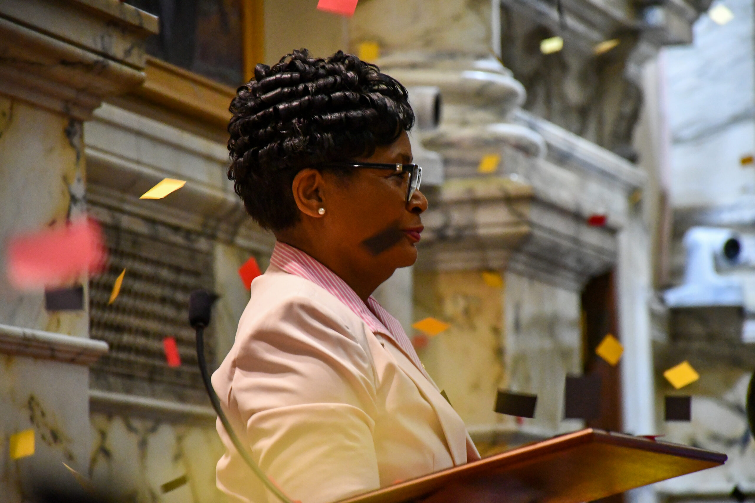 Confetti falls around House Speaker Adrienne Jones as the clock strikes midnight, signaling the end of the Maryland General Assembly’s 2023 legislative session. (Christine Zhu/Capital News Service)