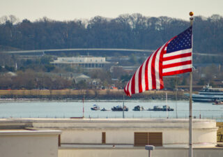 Recovery crews search wreckage in the Potomac River for victims of the American Airlines crash. (Giuseppe LoPiccolo/Capital News Service)